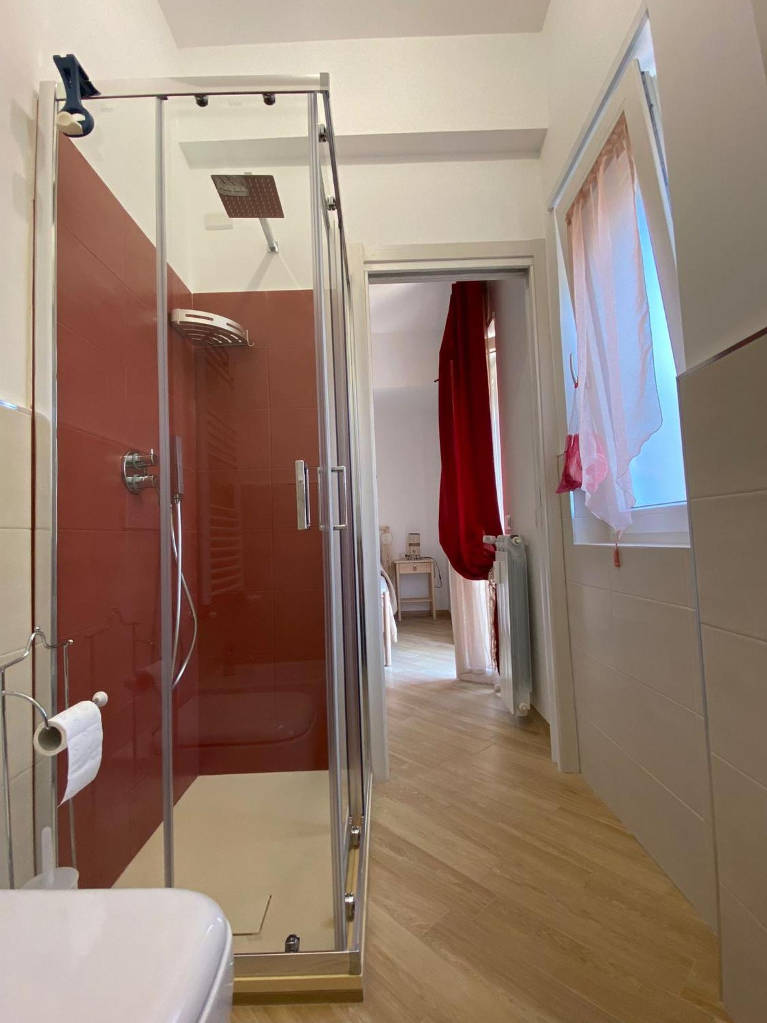 Casa Dharma Hotel Чивитавекия Екстериор снимка