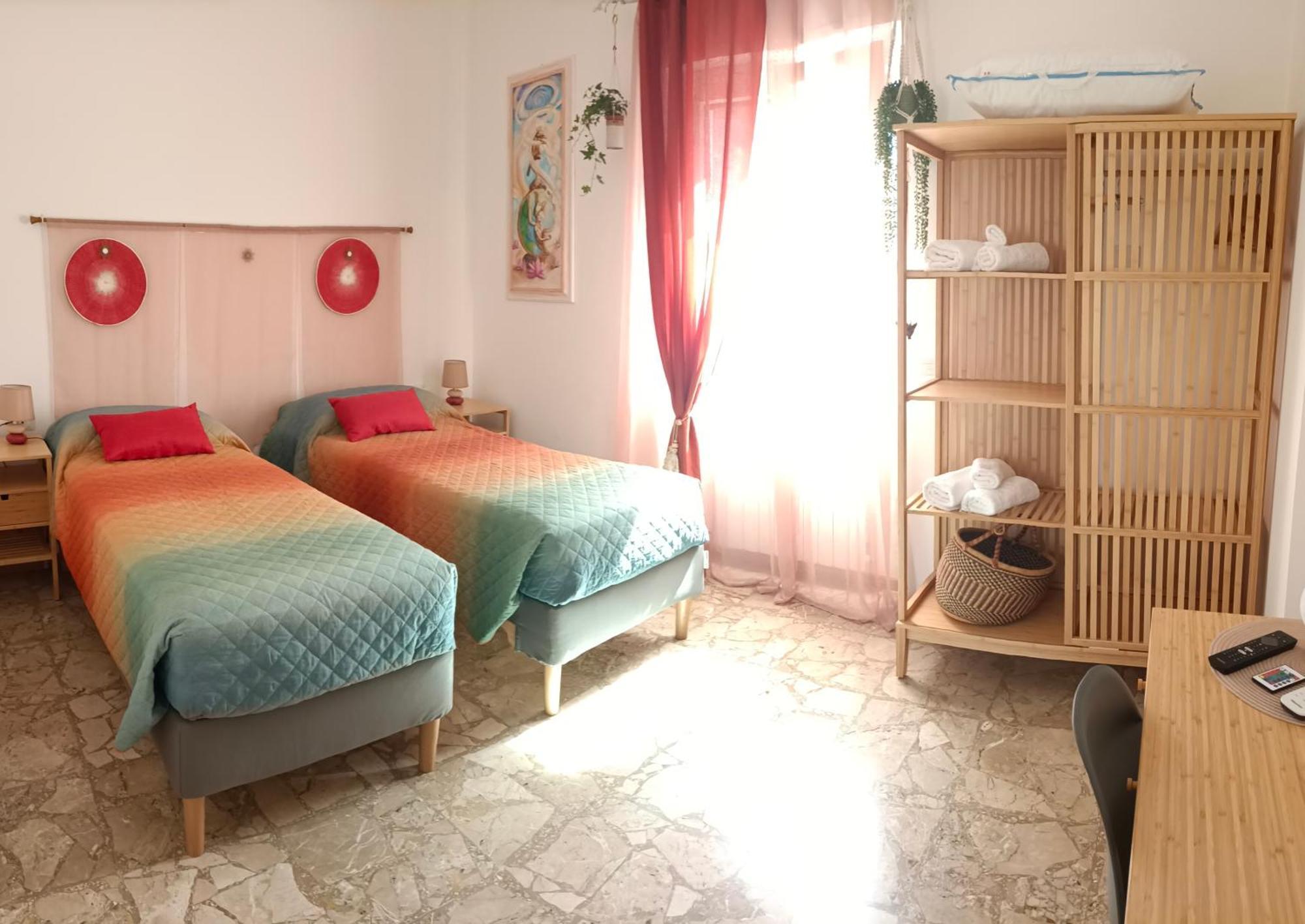 Casa Dharma Hotel Чивитавекия Екстериор снимка