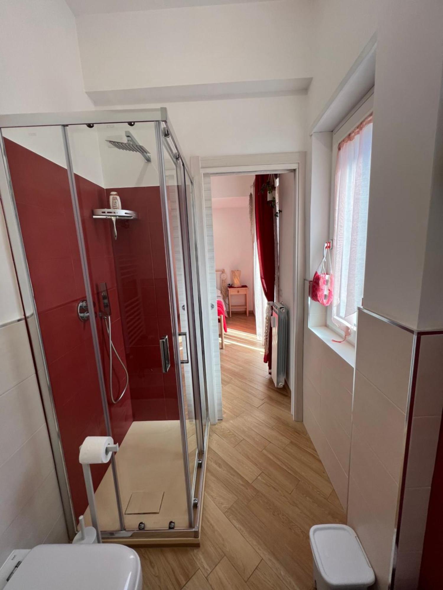 Casa Dharma Hotel Чивитавекия Екстериор снимка