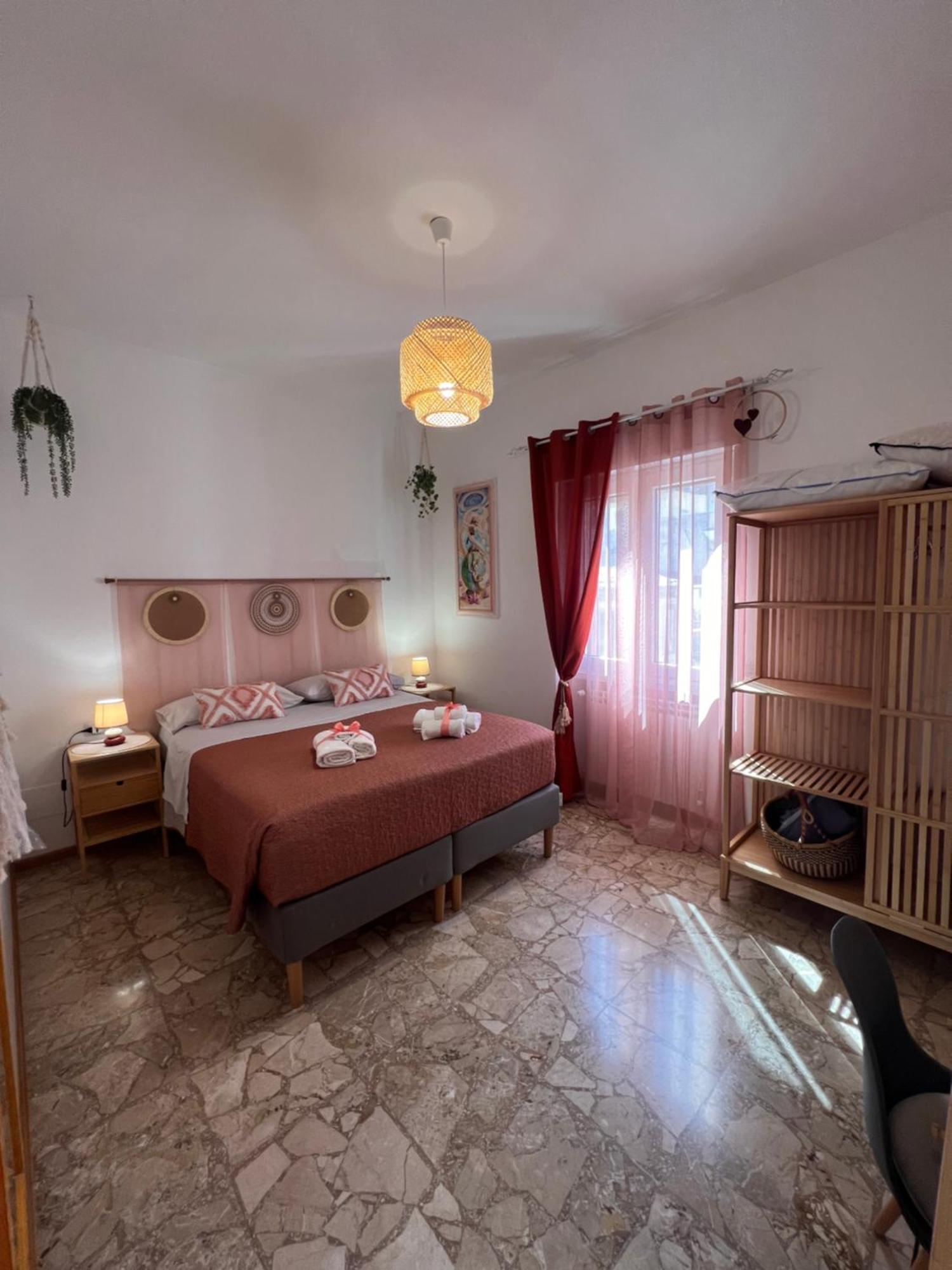 Casa Dharma Hotel Чивитавекия Екстериор снимка